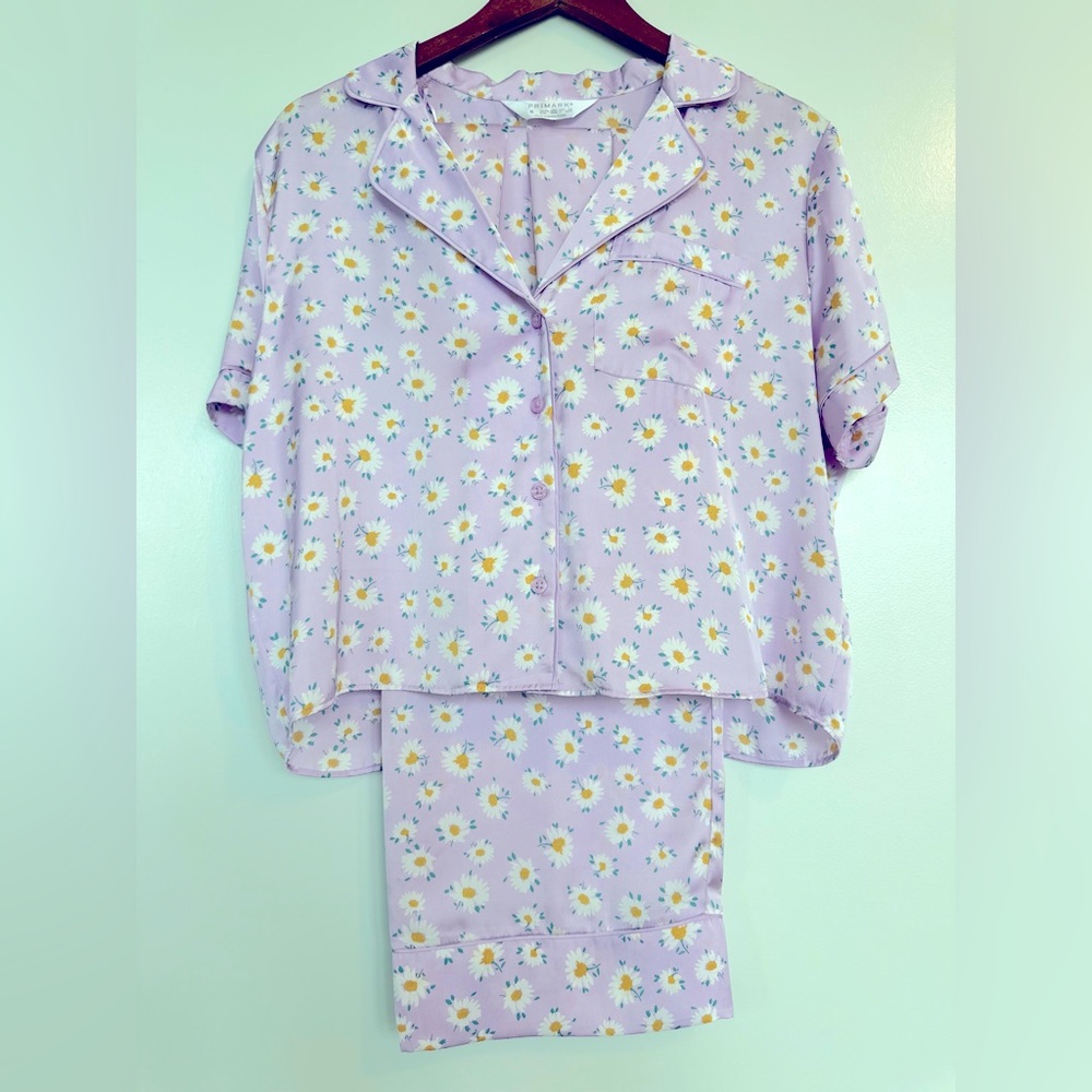 Women's pajama set with purple flowers!